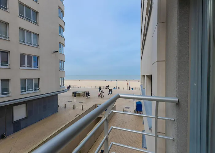 Daire Lecomte - The Shoreline Beachflow